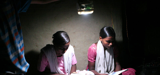 Solar_lighting_India_Image_Acumen_Fund